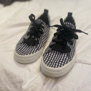 Sperry Sneakers